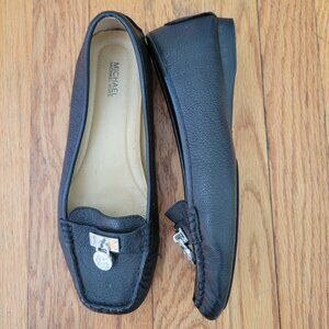 Michael Kors 8M Black Leather Loafers With Silver MK Logo Accent